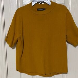 Zara Yellow Boxy Short Sleeve Sweater